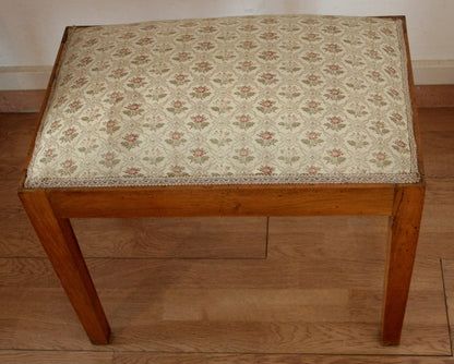 Sgabello-panca vintage in legno di noce massello con imbottitura, esemplare raffinato risalente agli anni 50-60 del novecento