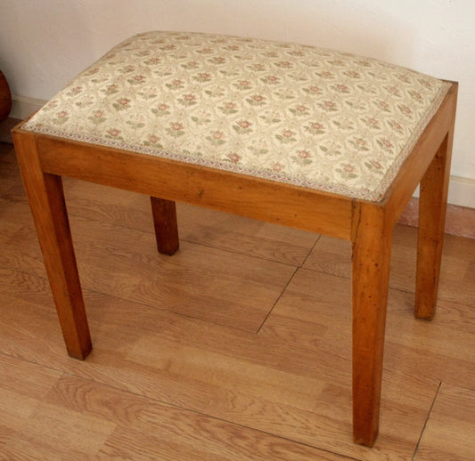Sgabello-panca vintage novecento in noce massello con rivestimento imbottito, esemplare raffinato risalente agli anni 50-60